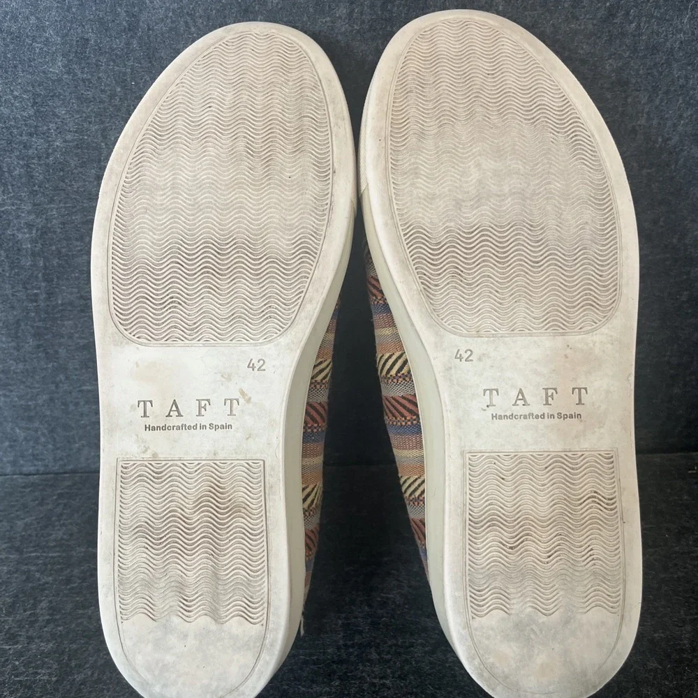 TAFT‎ The Sneaker Tribal Multi Striped Leather Trim Y2K Good Condition Mens 9